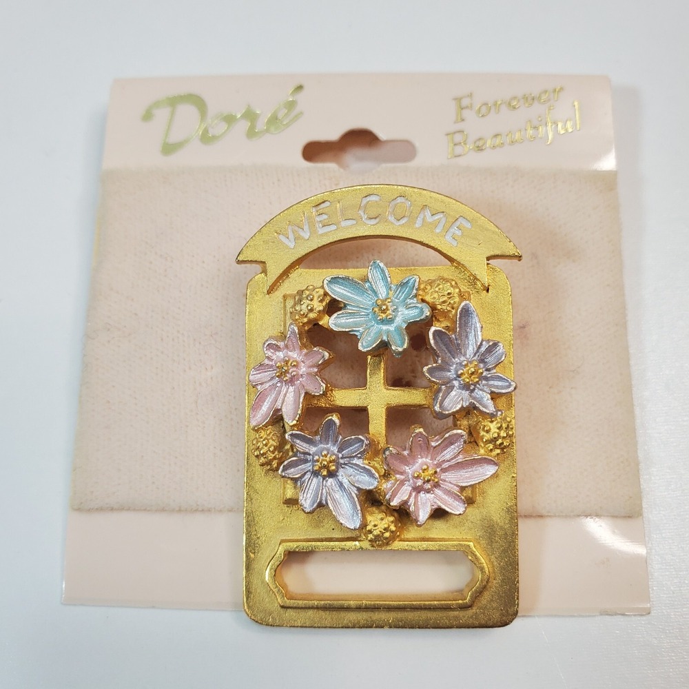 Vintage Dore Brushed Gold Tone Metal Door with Painted Flowers Wreath Brooch Pin